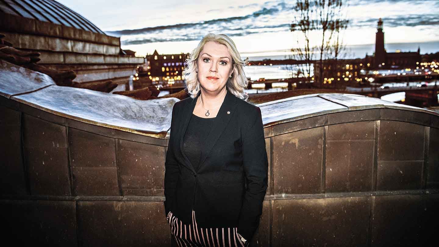 Socialminister Lena Hallengren i Barncancerrapporten 2019